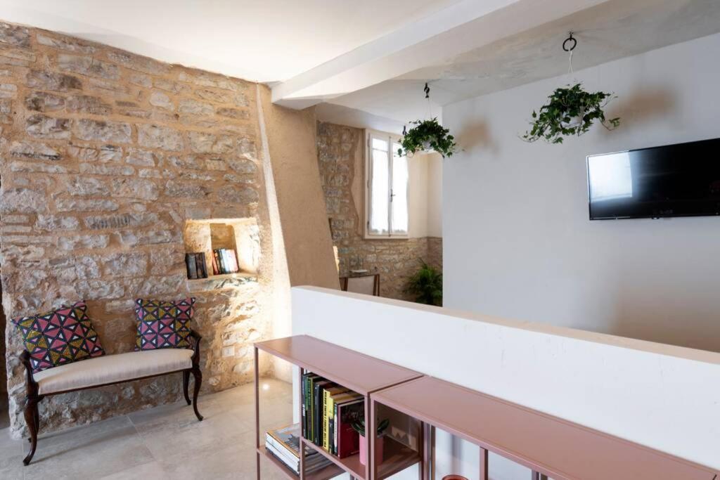 Cornelia Cavern Cosy Studio Apartment In Spello Exterior foto