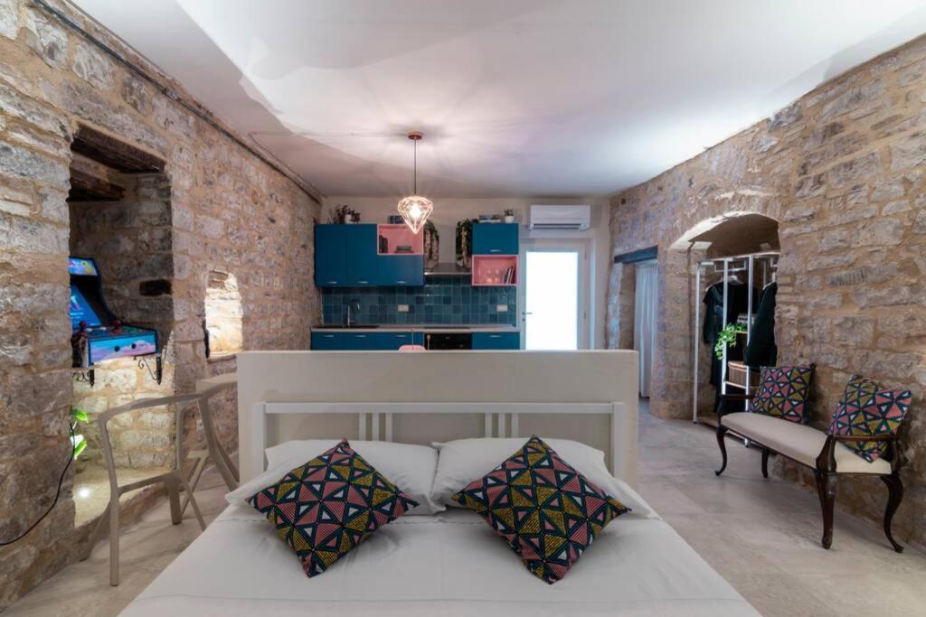 Cornelia Cavern Cosy Studio Apartment In Spello Exterior foto